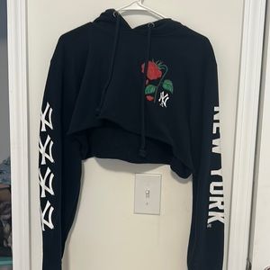 New York yankee cropped sweatshirt